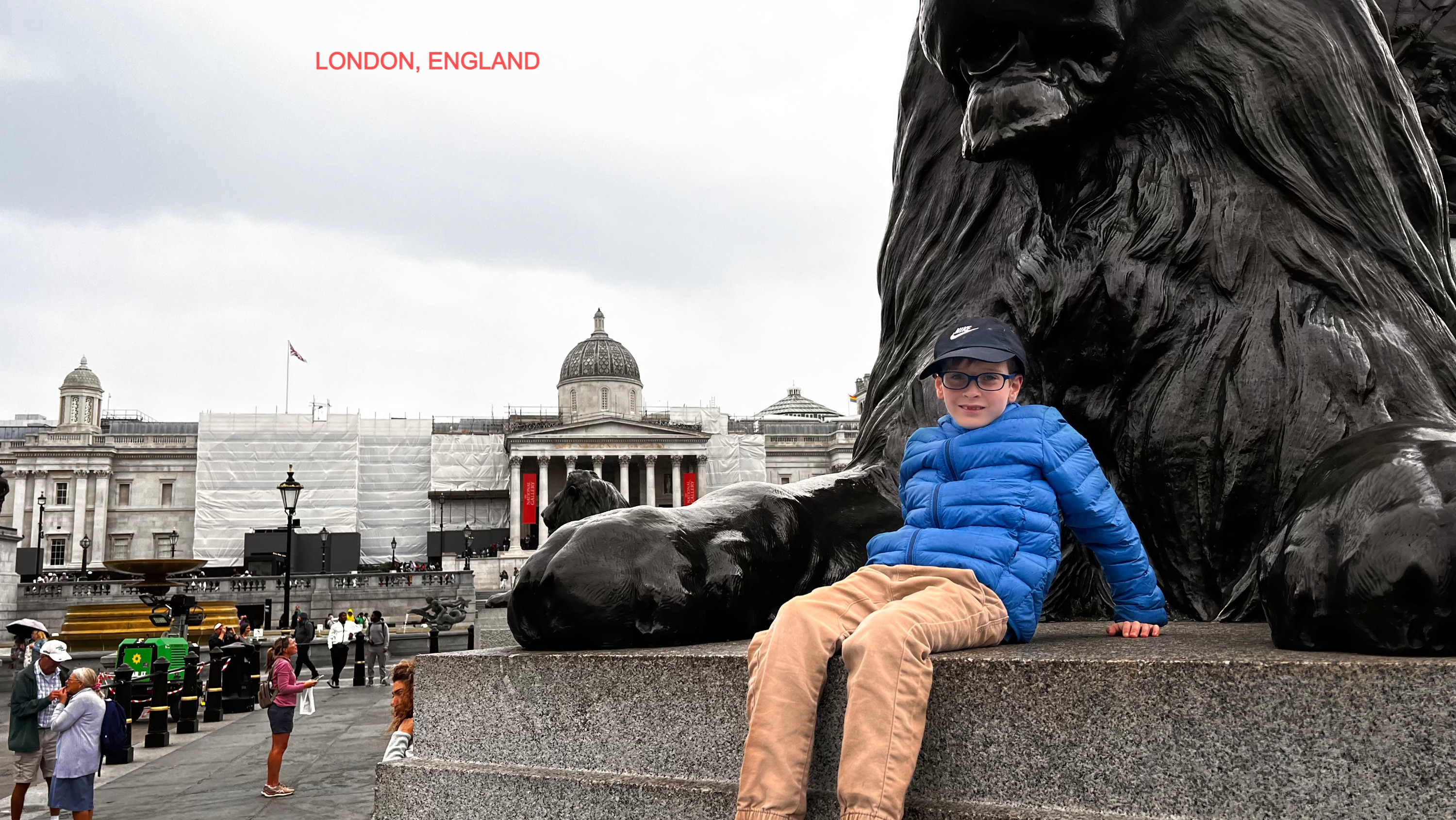 Family travel scene